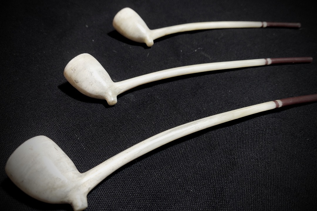 Props Fabrication · Smoking Pipes